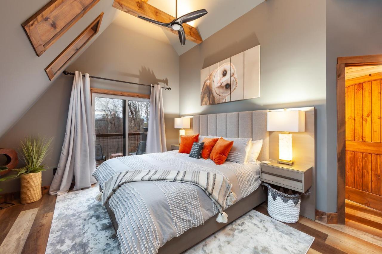 Night Owl Cabin Villa Гетлинбург Екстериор снимка